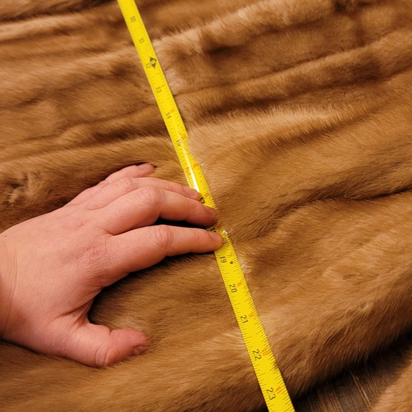 Jenuine fur mink coat - Picture 10 of 14